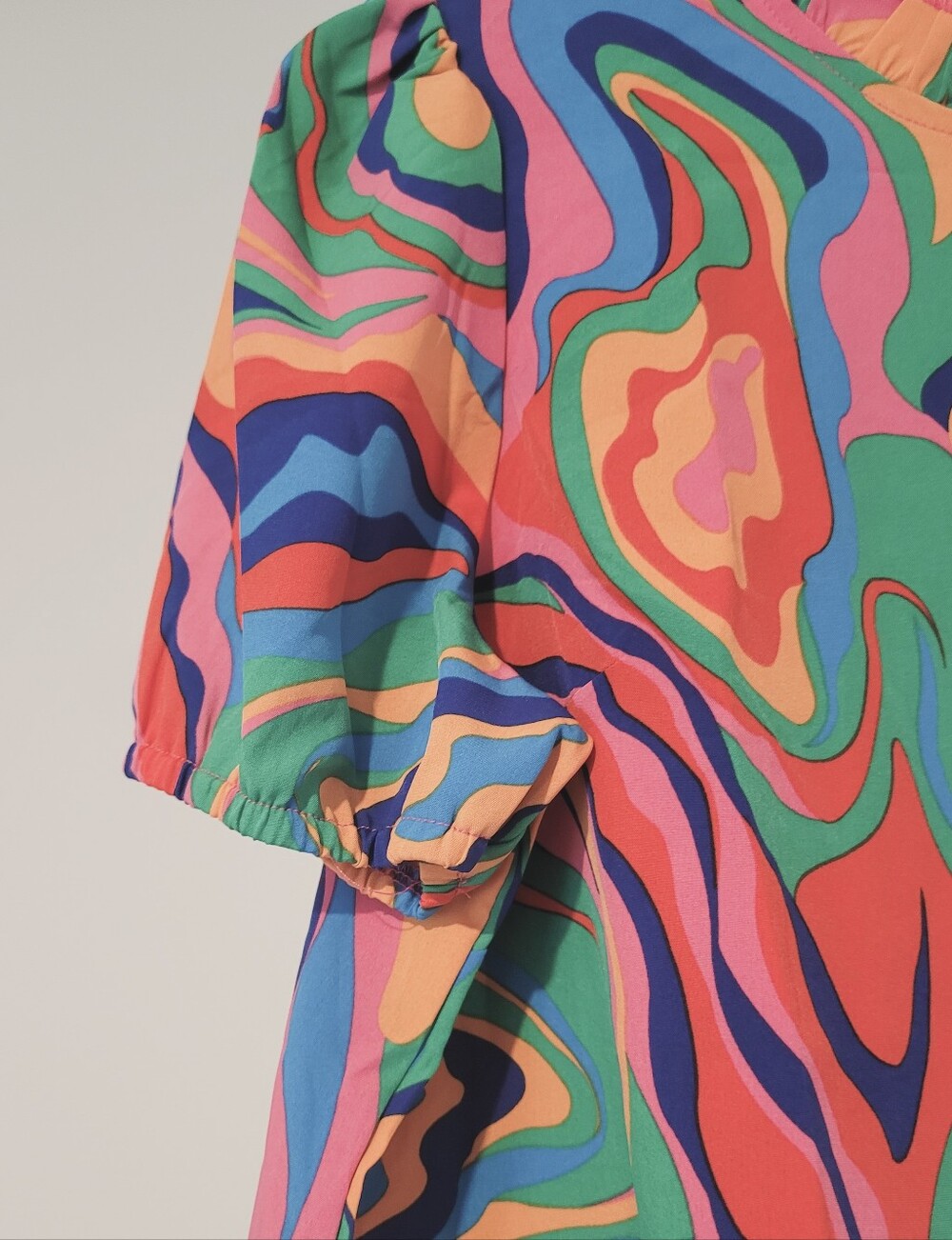 Emery Rose Colorful Ruffle Top - Picture 5 of 6